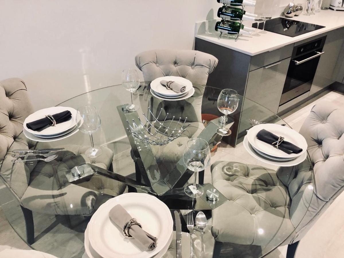 Snapos Luxury Serviced Apartment - Meridian House Bedford Esterno foto