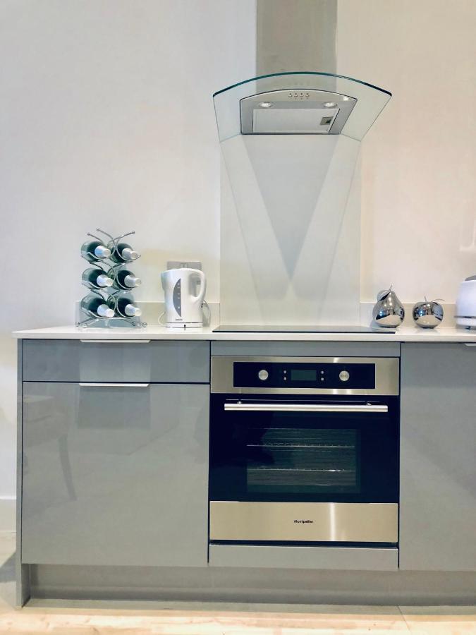 Snapos Luxury Serviced Apartment - Meridian House Bedford Esterno foto
