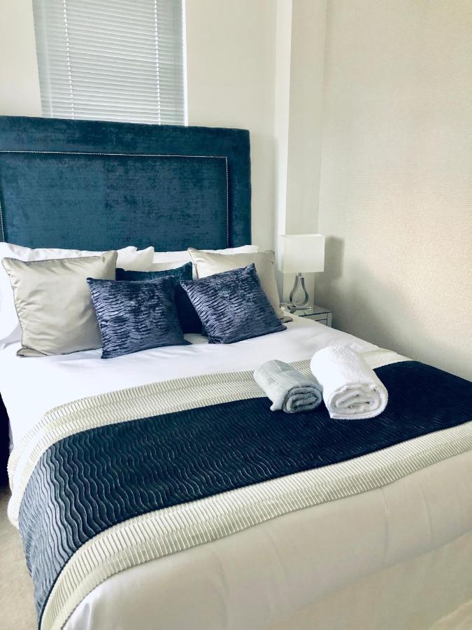 Snapos Luxury Serviced Apartment - Meridian House Bedford Esterno foto