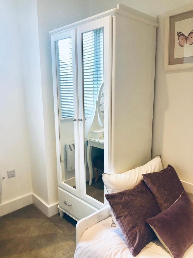 Snapos Luxury Serviced Apartment - Meridian House Bedford Esterno foto