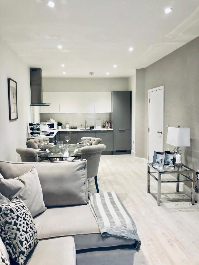Snapos Luxury Serviced Apartment - Meridian House Bedford Esterno foto